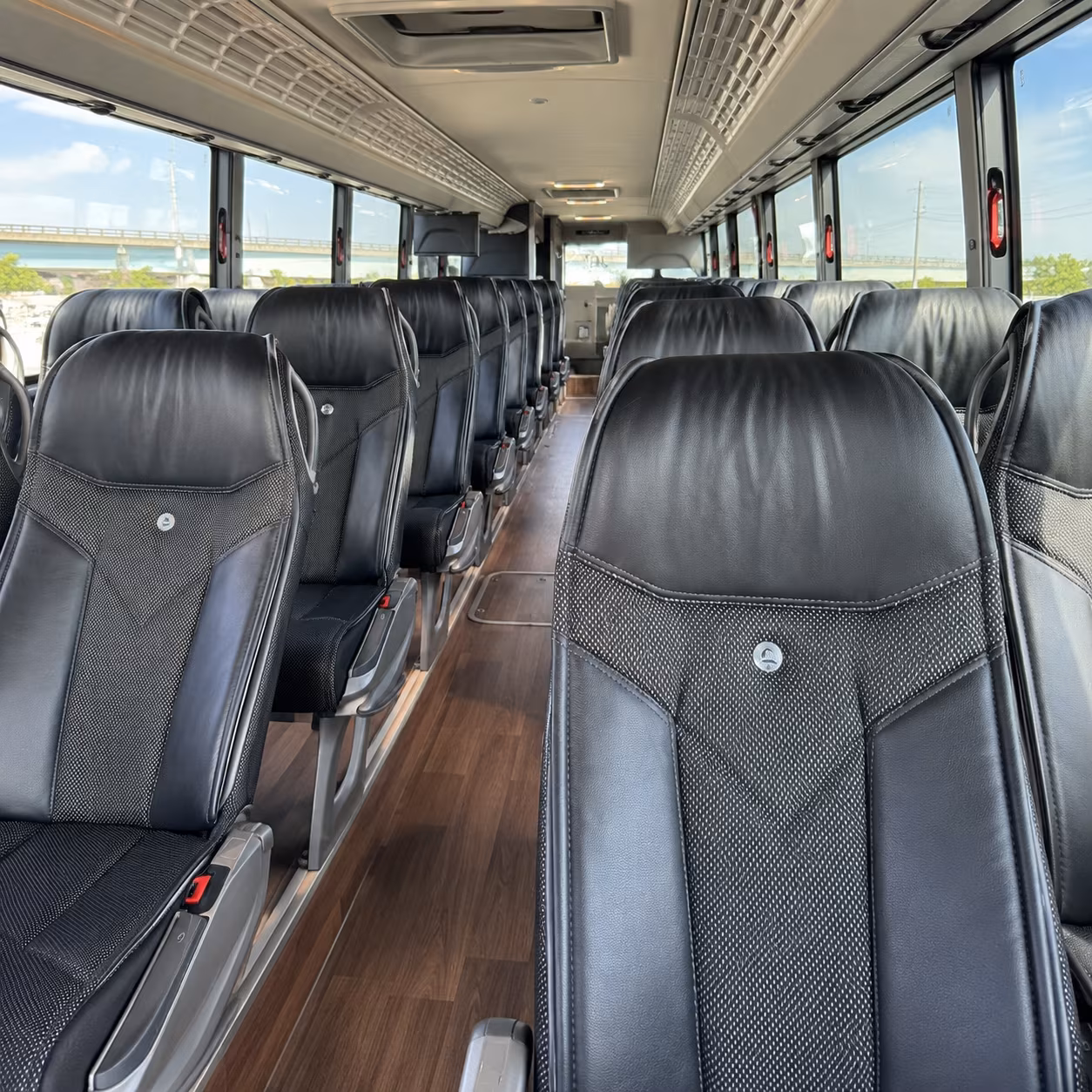 charter buses for federal way bachelor weekends at emerald queen casino