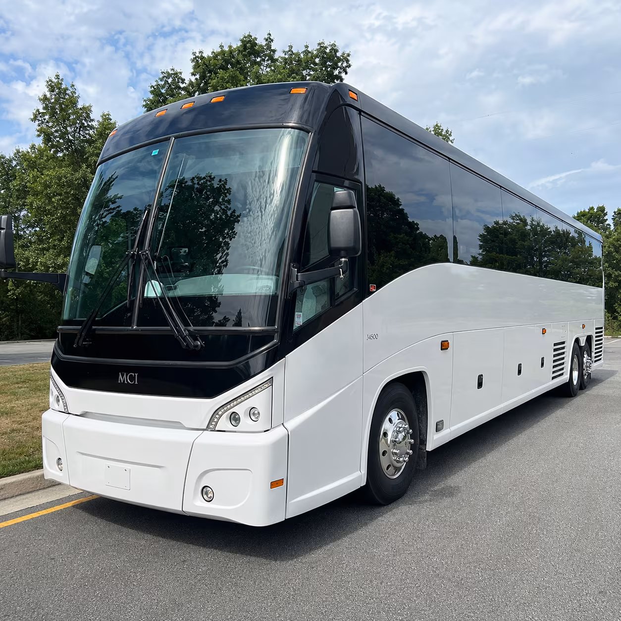 charter buses for large wedding guest groups traveling across south puget sound