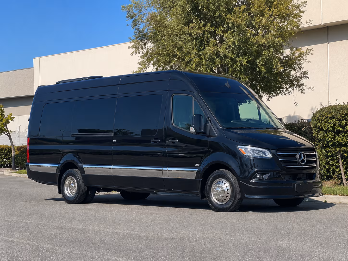 easily book transportation for your next birthday 4