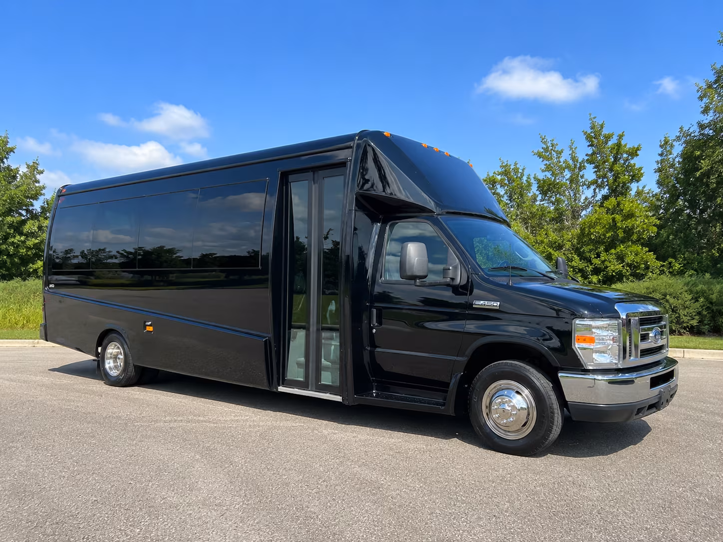 easily book transportation for your next church or religious group 3