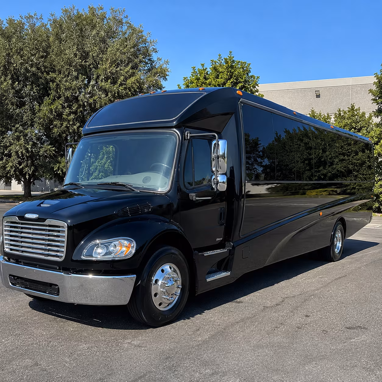 easily book transportation for your next prom 1