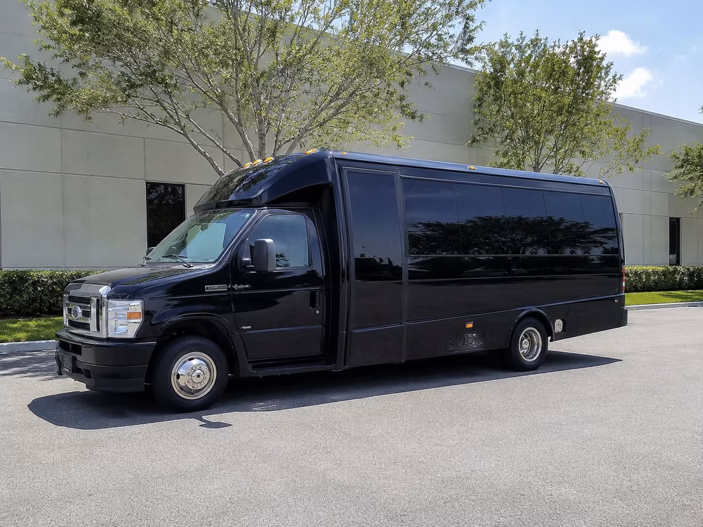 easily book transportation for your next wedding 3