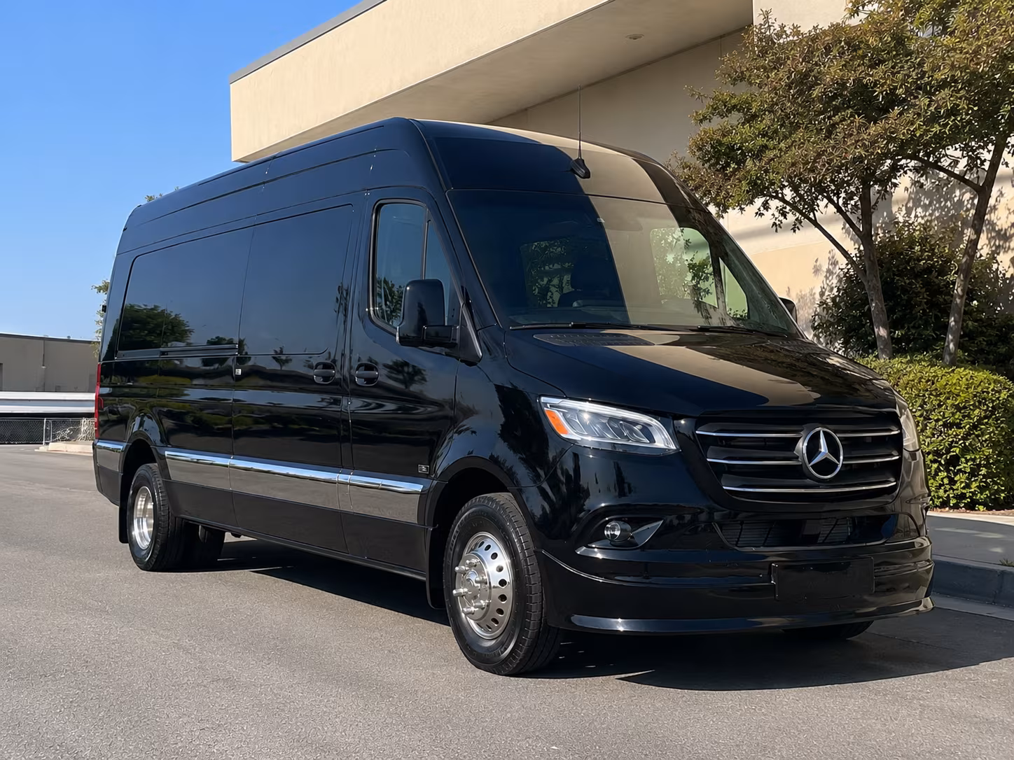 easily book transportation for your next wedding 5