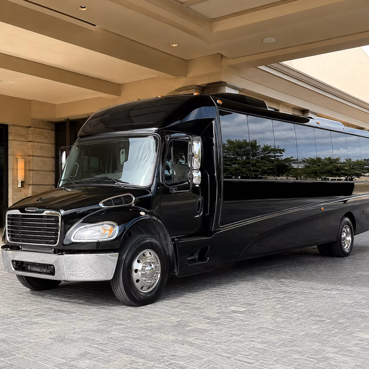 federal way 18 passenger minibus