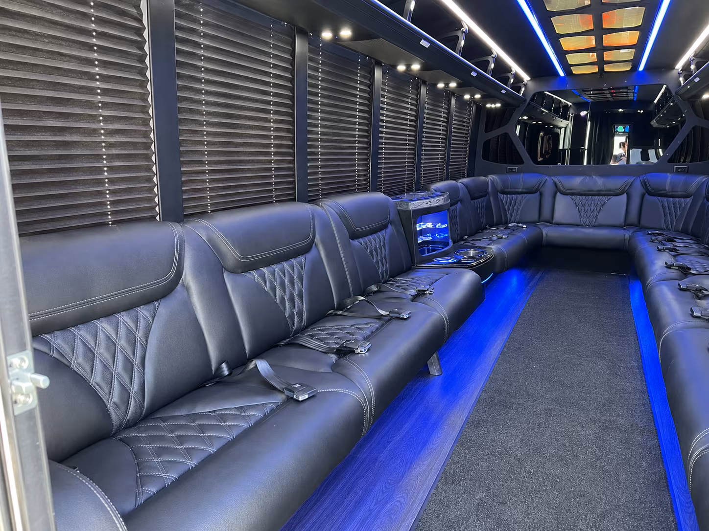 federal way sporting event party bus rental